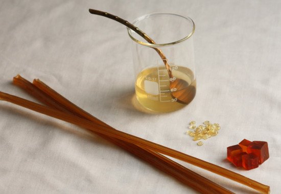 膠,礬砂,日本画,制作